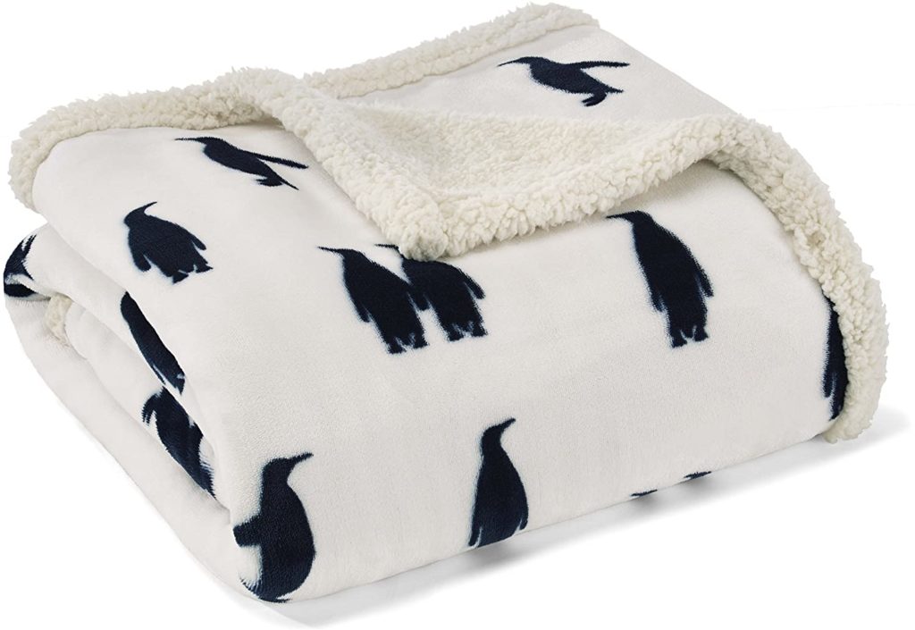 penguin gifts blanket